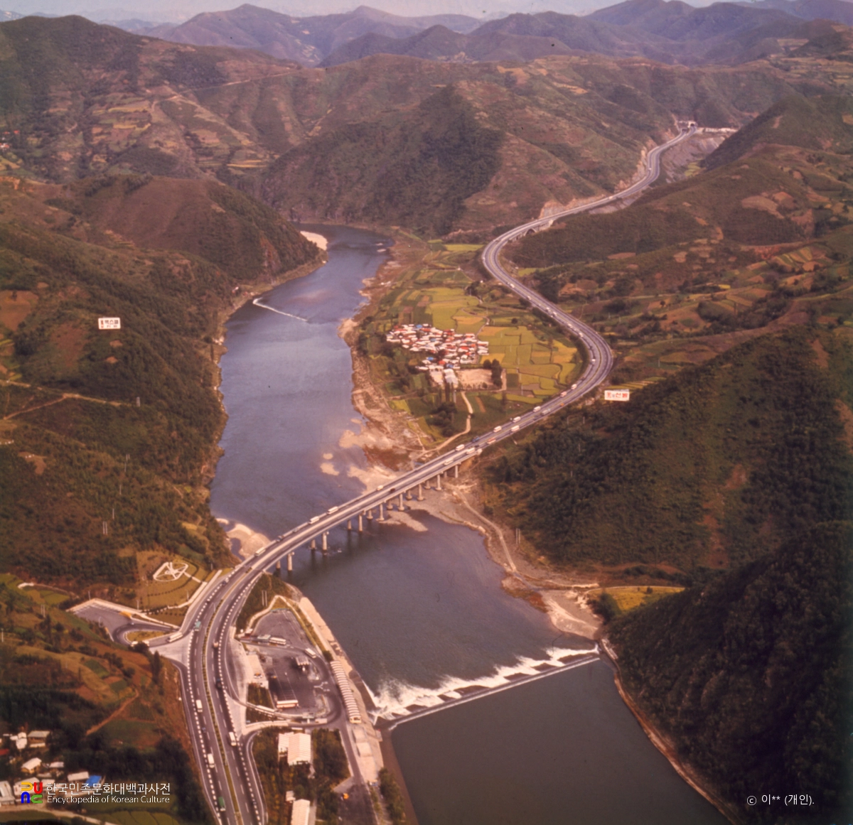 금강 / 경부고속도로