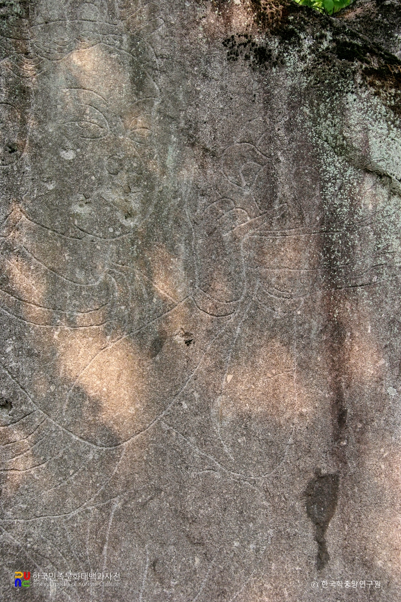 원주 평장리 마애 공양 보살상