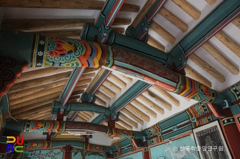 창녕 창녕향교 중 대성전 내부