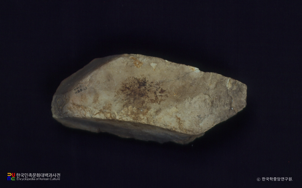 양양 오산리 유적 출토 숫돌