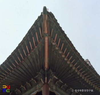서울 경복궁 경회루 처마