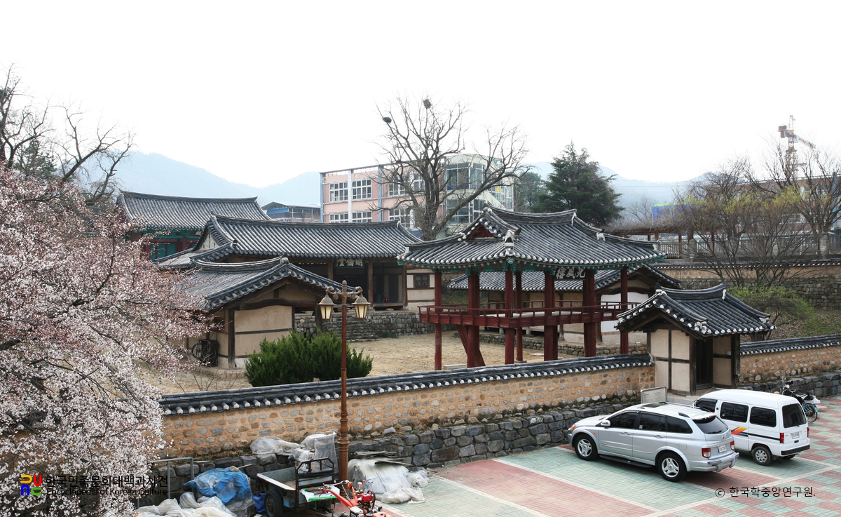 군위향교 전경