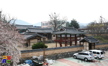 군위향교 전경