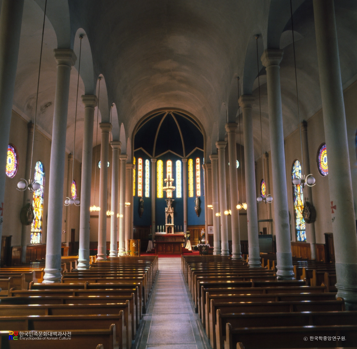 인천 답동성당 내부