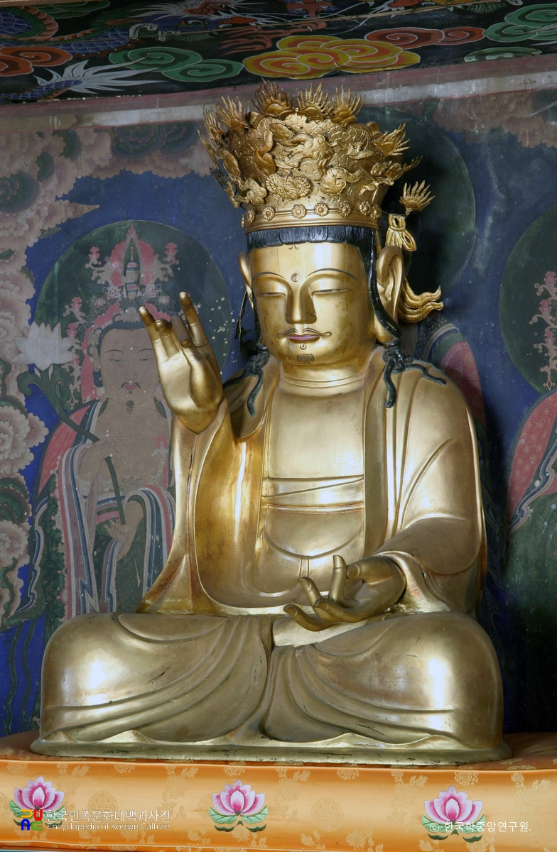 범어사 원효암 목조관음보살좌상