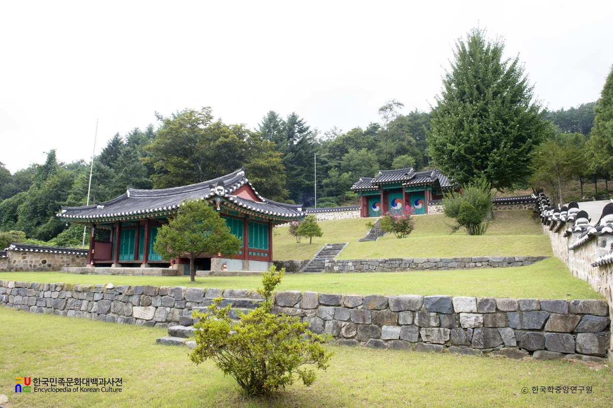 용인 충렬서원 전경