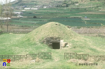 창녕 영산 석빙고 / 정면