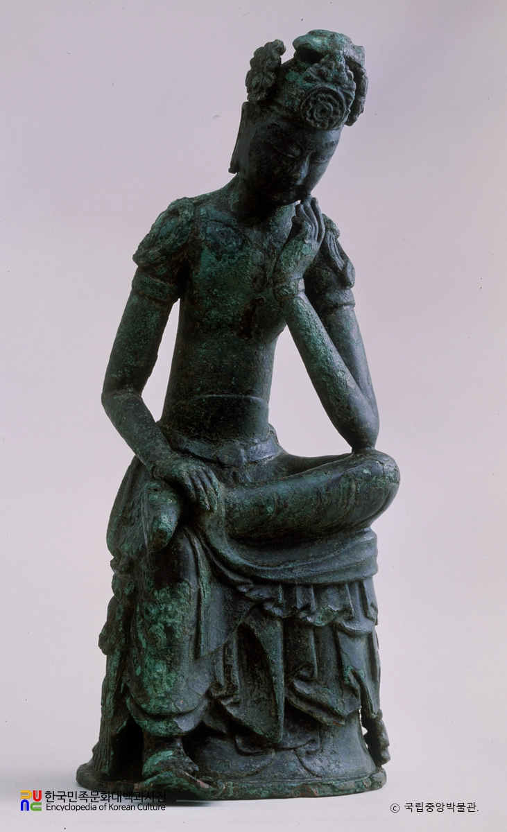 금동미륵보살반가상