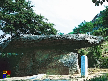 배천 용동리 고인돌 전경
