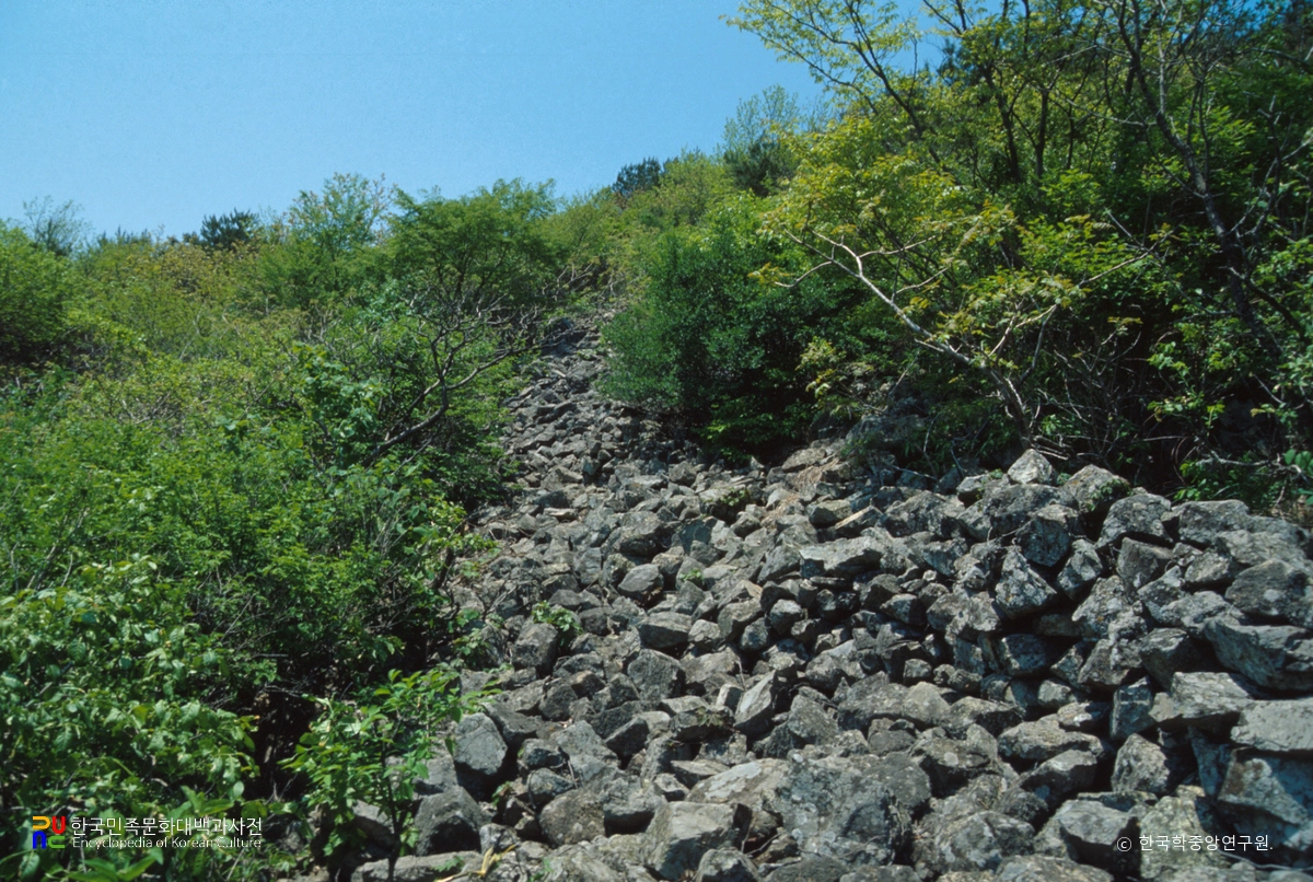 경주 부산성 성돌