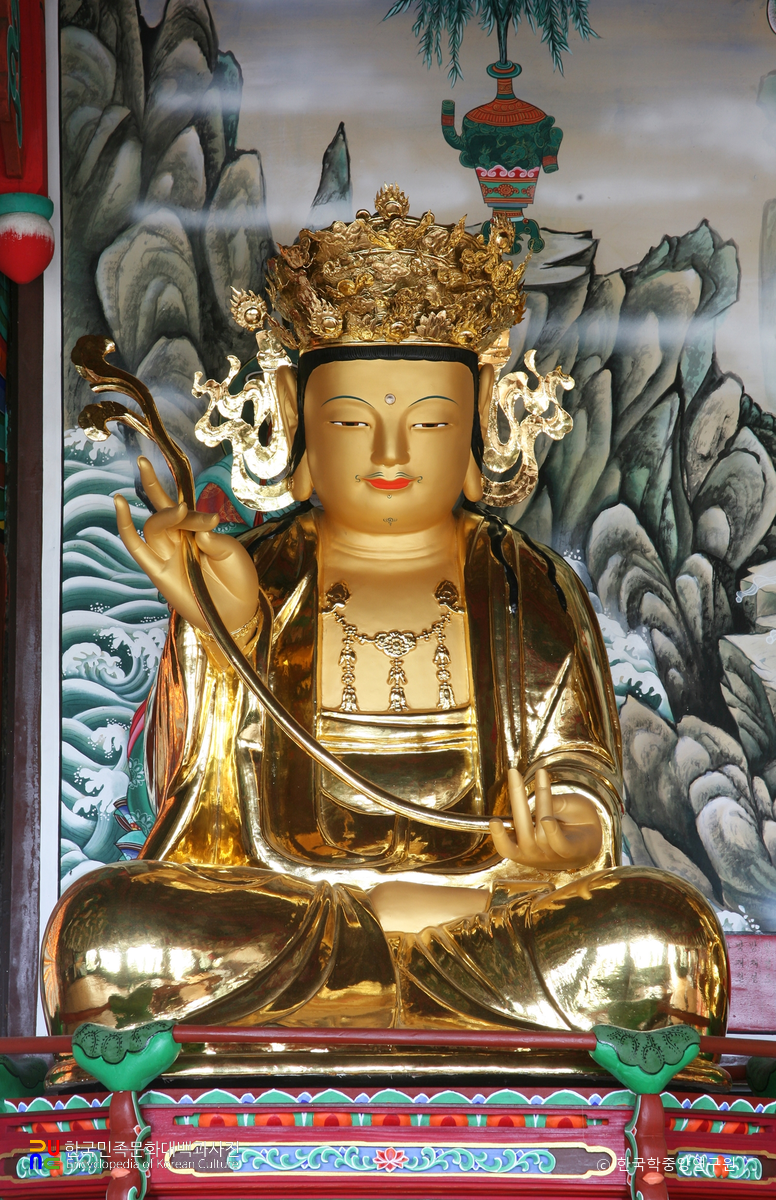 구미 원각사 목조 보살 좌상