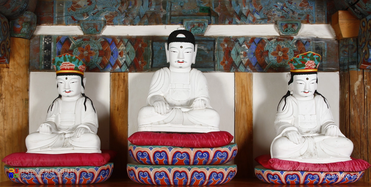 통영 안정사 석조석가삼존좌상