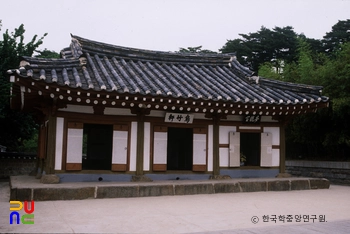 강릉 오죽헌 중 오죽헌 정측면