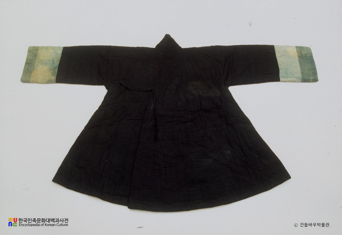 진주하씨 묘 출토 유물