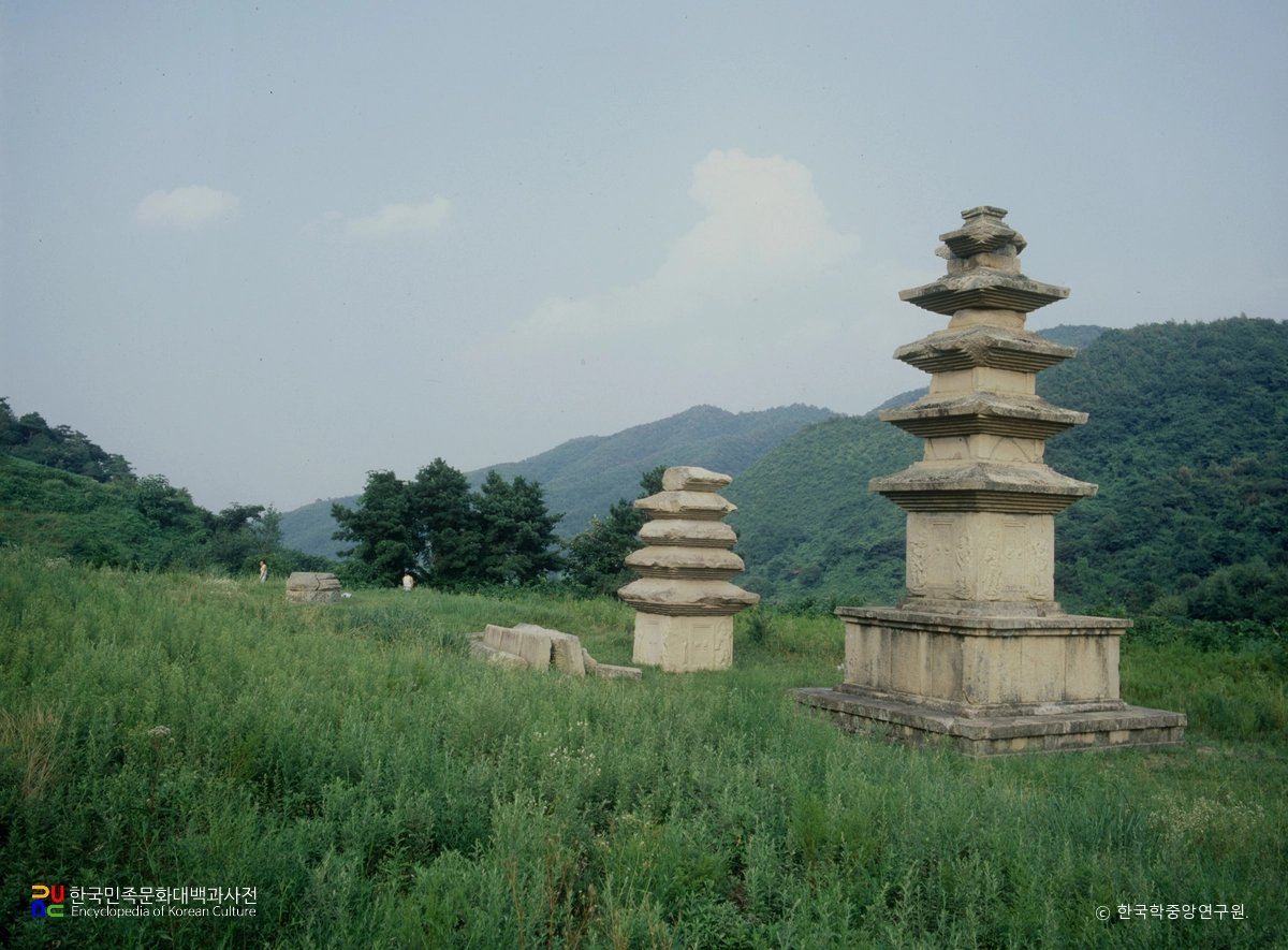 경주 장항리사지