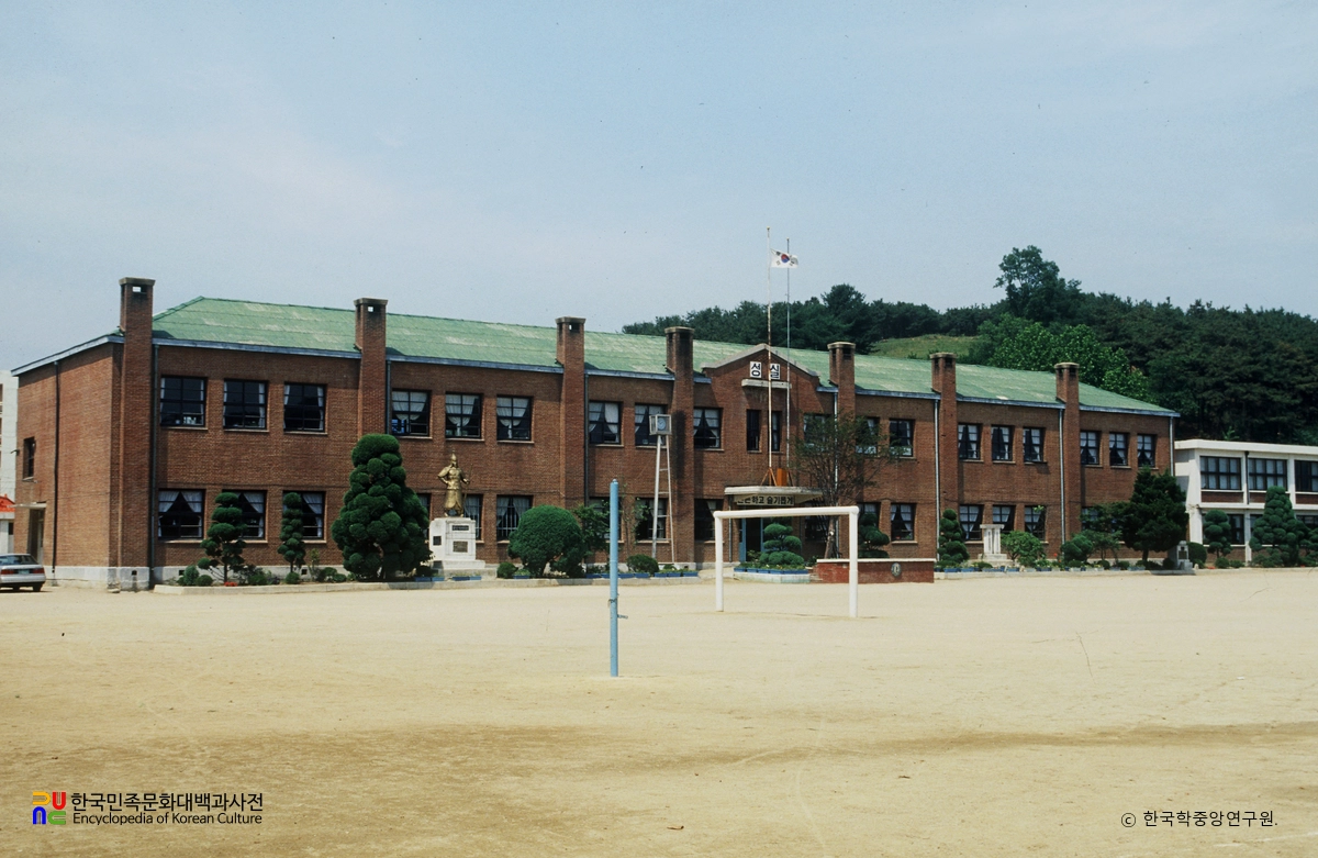 화성남양초등학교