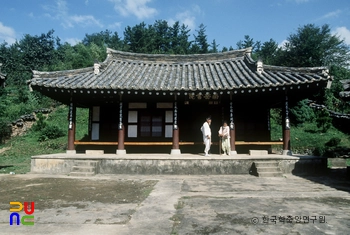 진주 남악서원 강당 정면