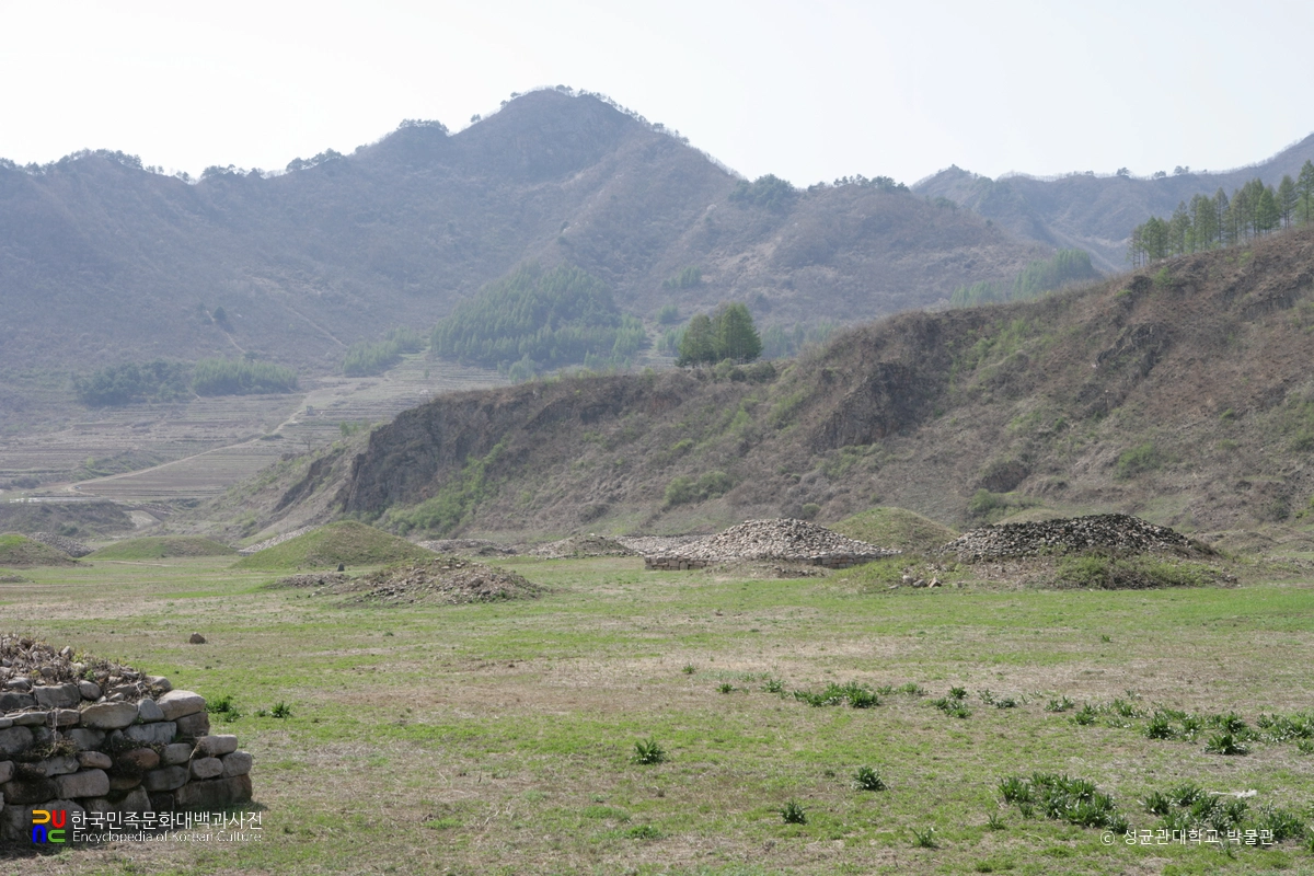 집안 산성하 고분군 환도산성 동쪽성벽 근처