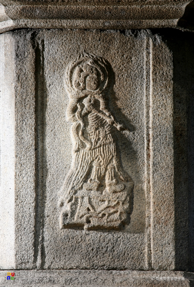 여주 고달사지 원종대사탑 탑신부 부조