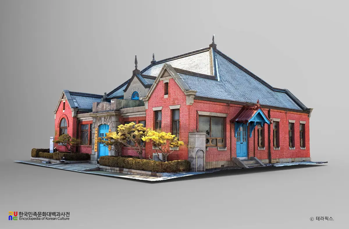 구 군산세관 본관 좌측면