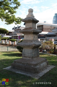 창원 슬롯 카지노 삼층석탑
