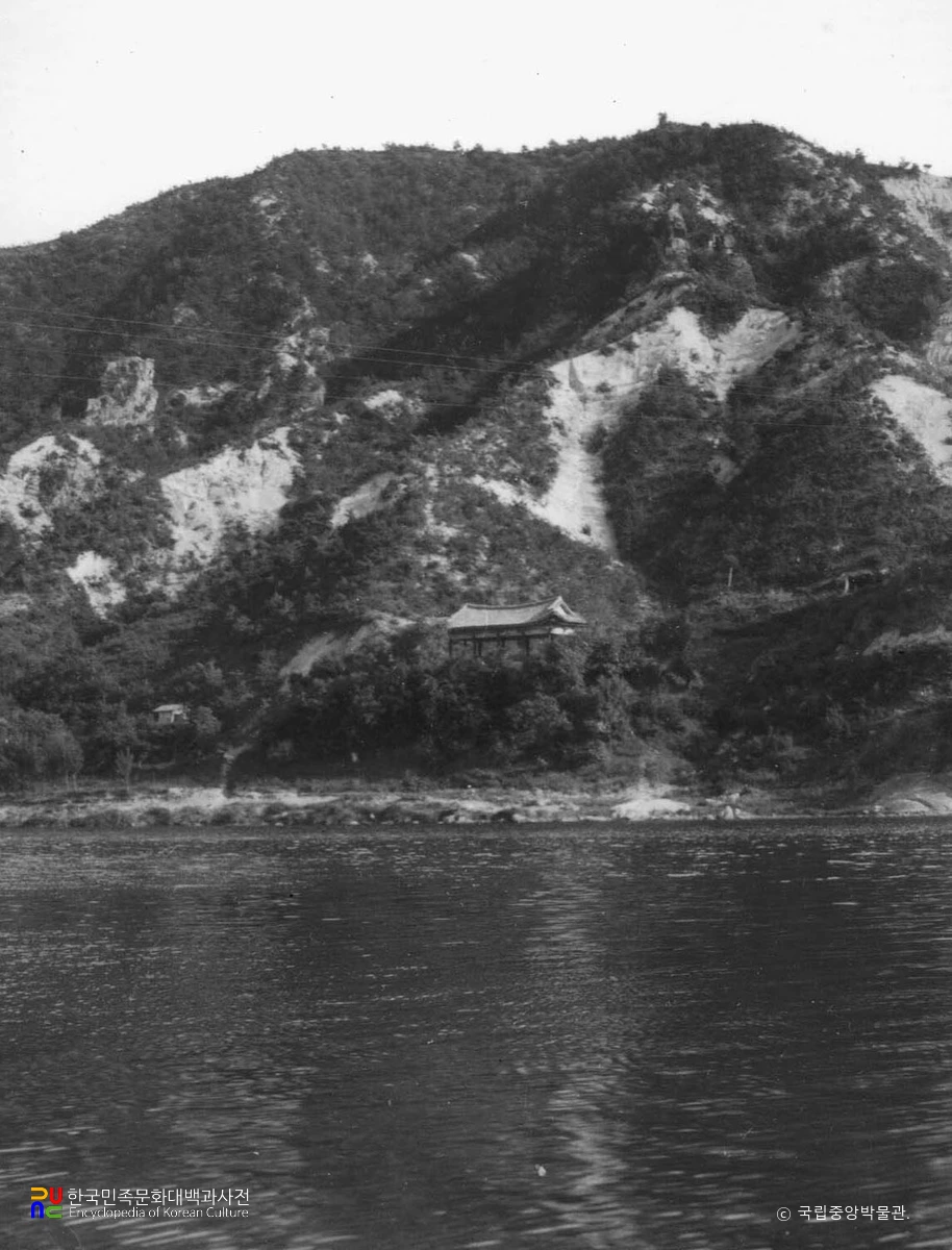 춘천 구 소양정 전경