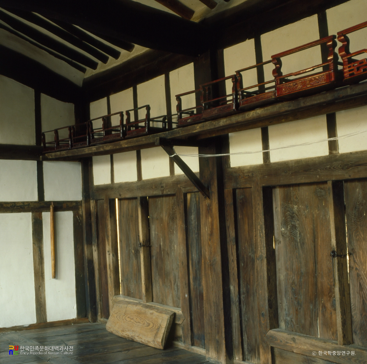 경주 양동마을 서백당 안채 대청