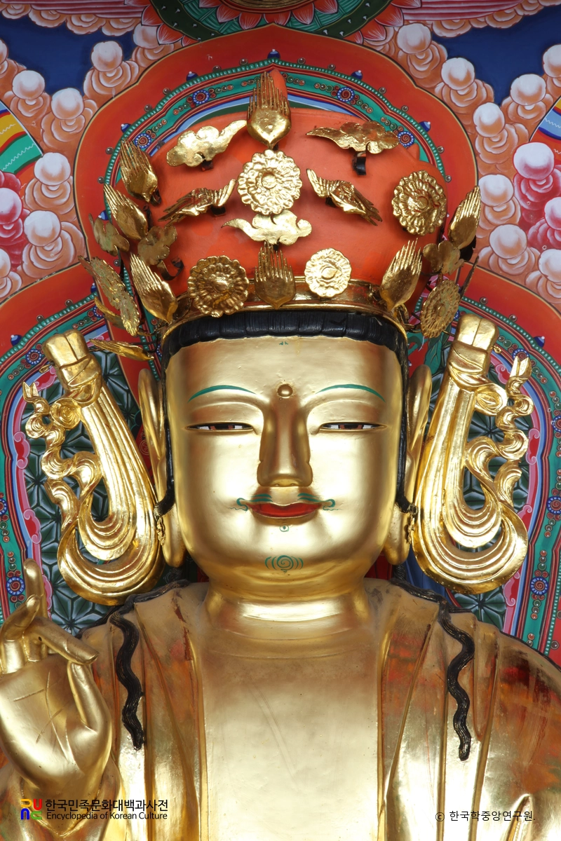 의령 백련암 목조보살좌상의 상호