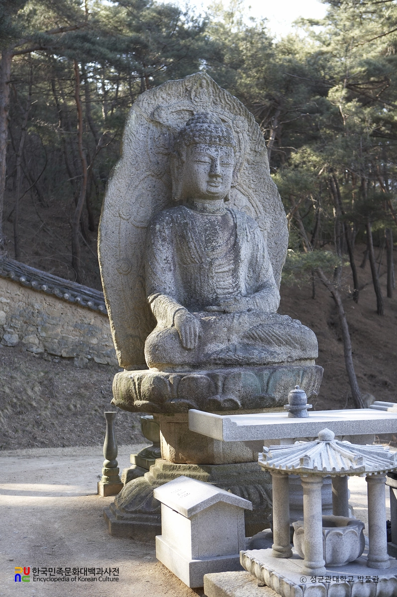 경주 남산 미륵곡 석조여래좌상