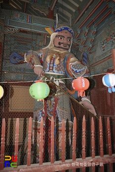 보은 법주사 사천왕문 증장천왕