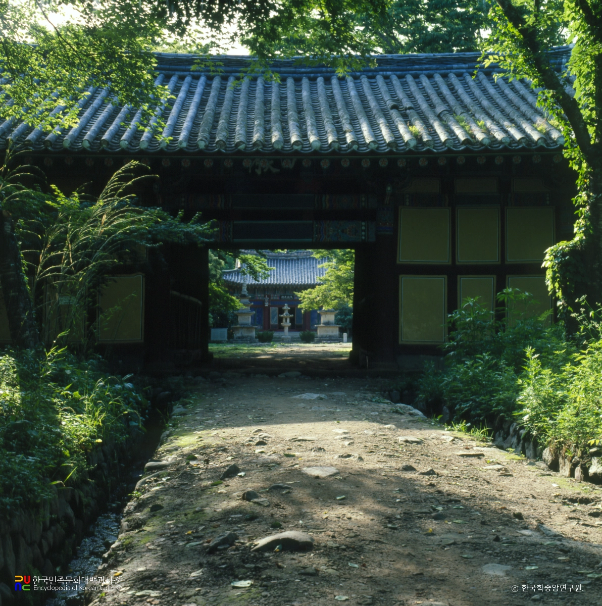 장흥 보림사 사천왕문 정면