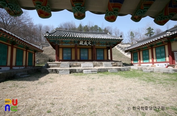 진천향교 / 대성전