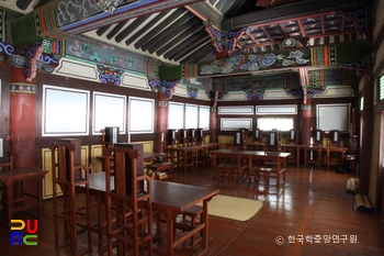 진주 진주향교 중 대성전 내부