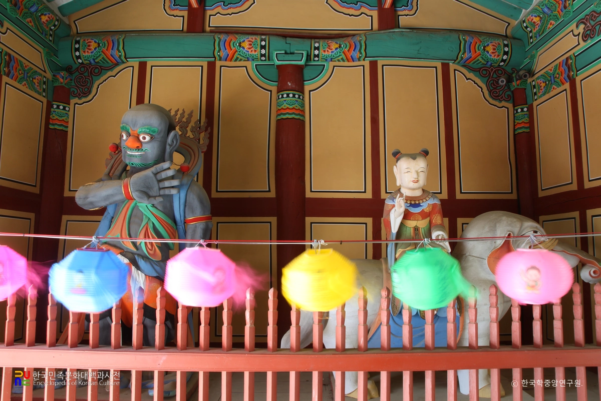 하동 쌍계사 금강문 내 금강역사와 보현동자상