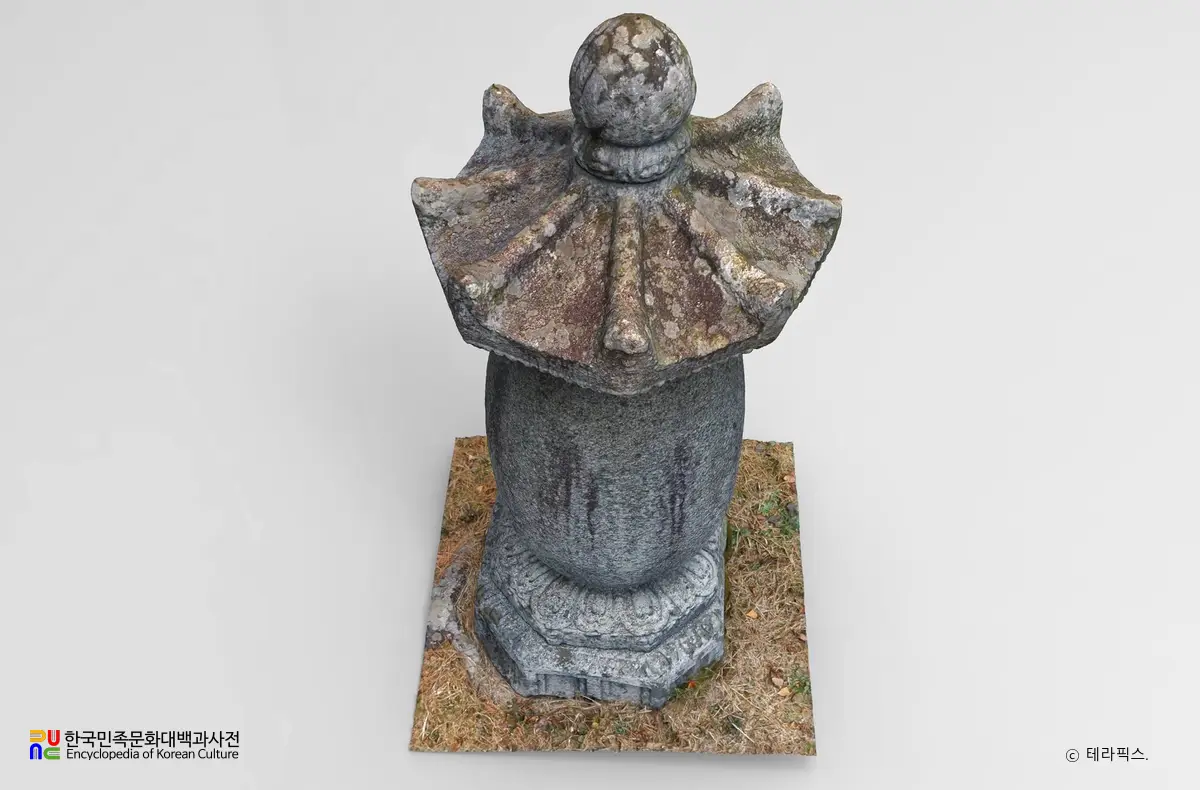 예산 향천사 부도 중 멸운대사 부도