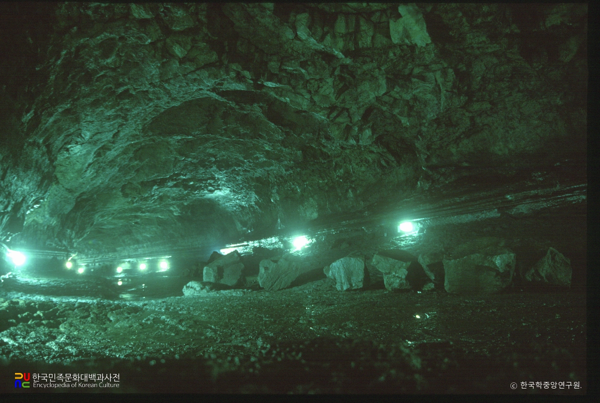 제주 김녕굴 및 만장굴 중 만장굴