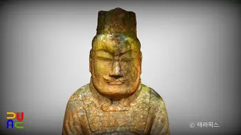 경주 원성왕릉 석상 및 석주 일괄 중 문인석 얼굴