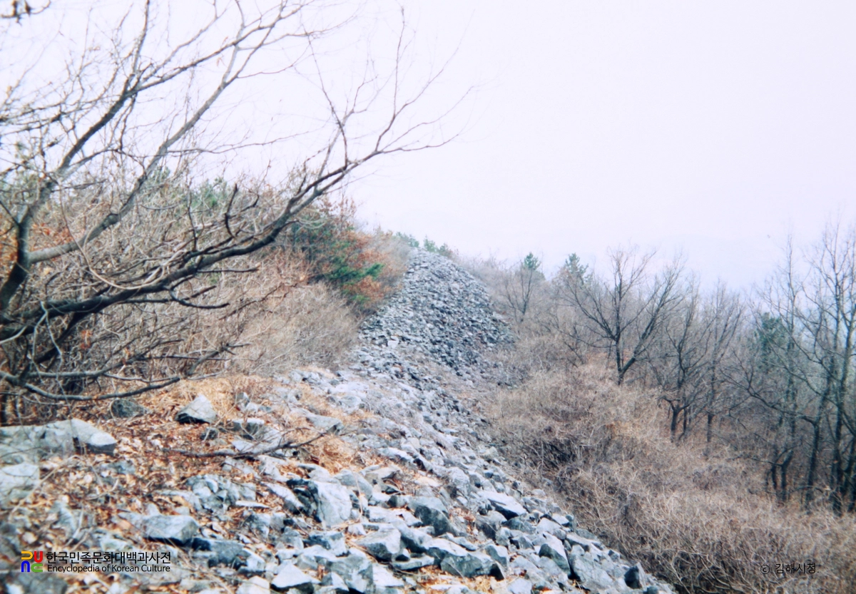 김해 양동산성 전경