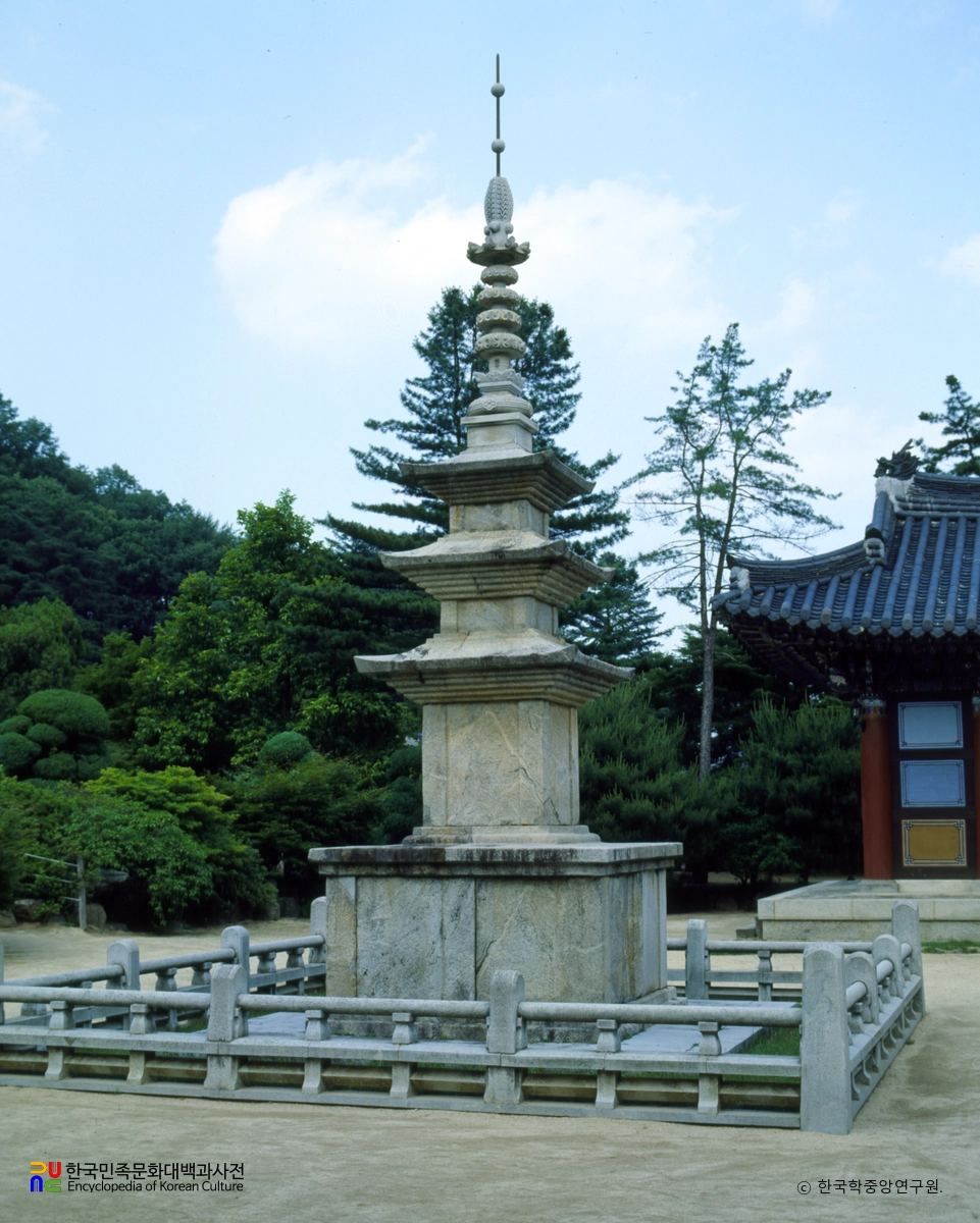 (전)구미 강락사지 삼층석탑 정측면