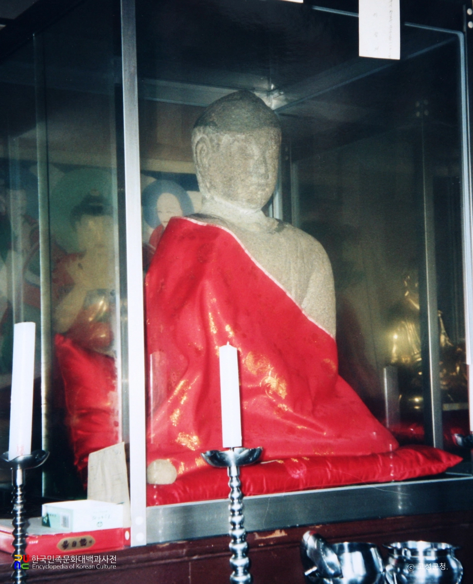 양화리 석조 여래 좌상