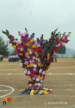 한장군놀이 / 화관