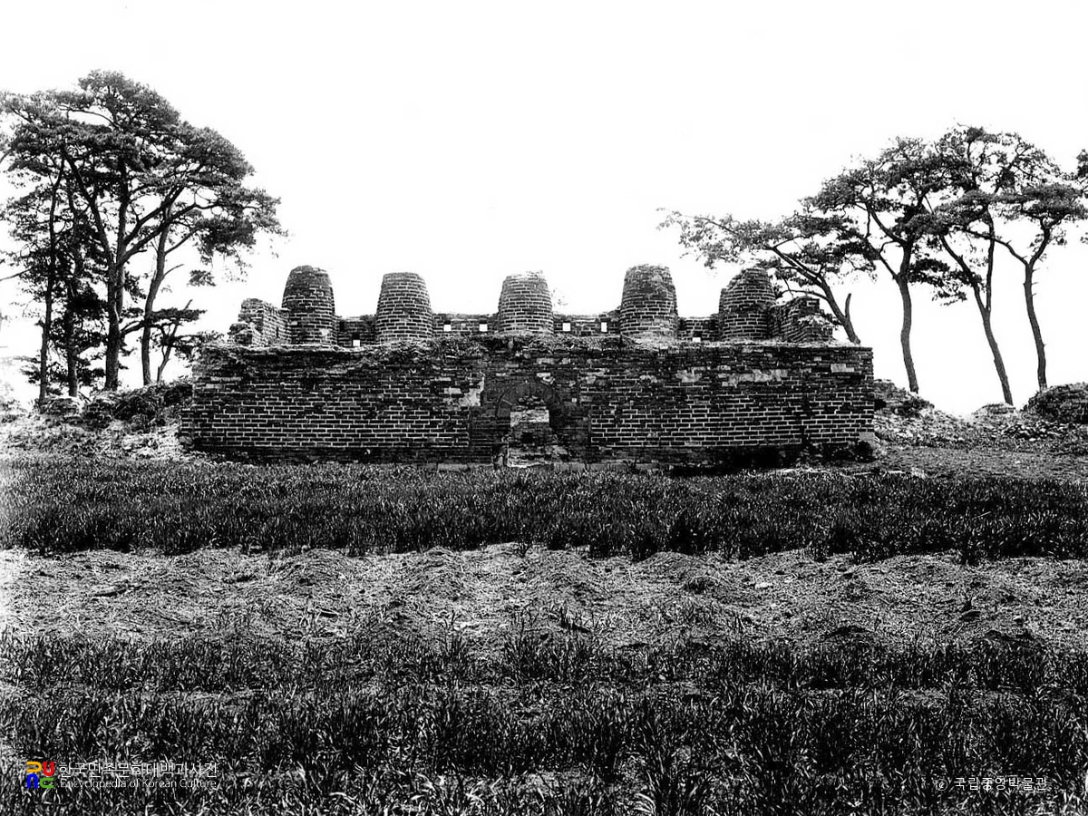 수원 화성 동벽 치성 봉수대