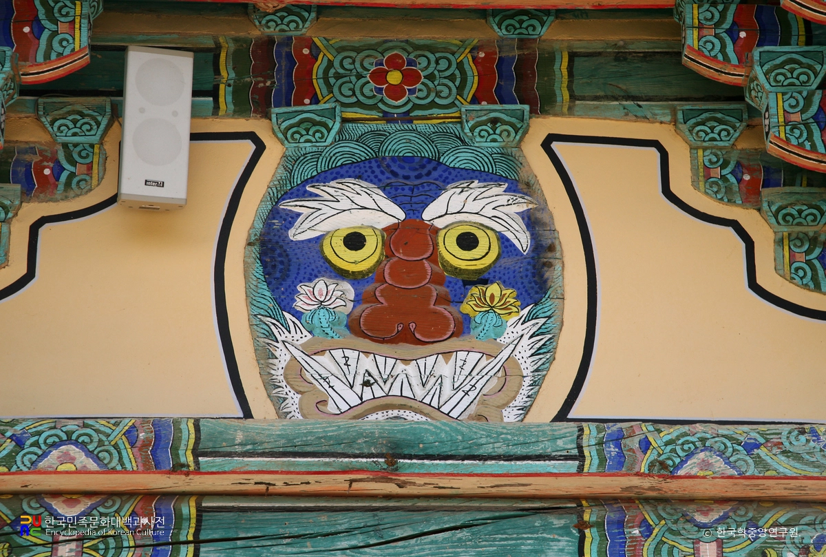 장수 신광사 대웅전