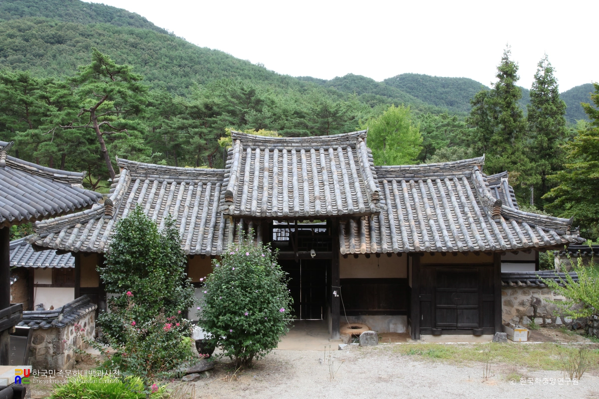 경남 고성 수림서원 중 조제문 후면
