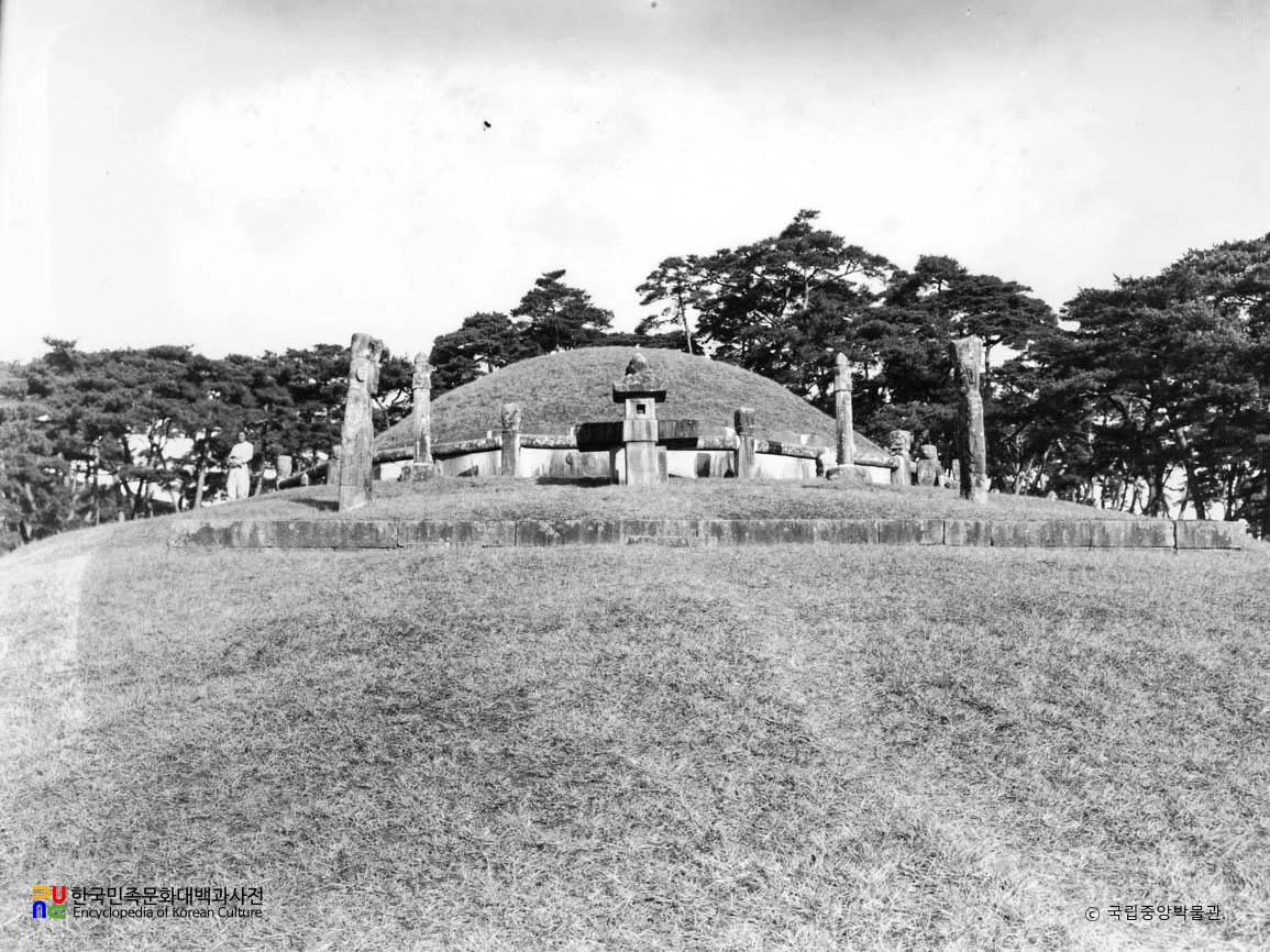 개풍 고려 태조 현릉 정면