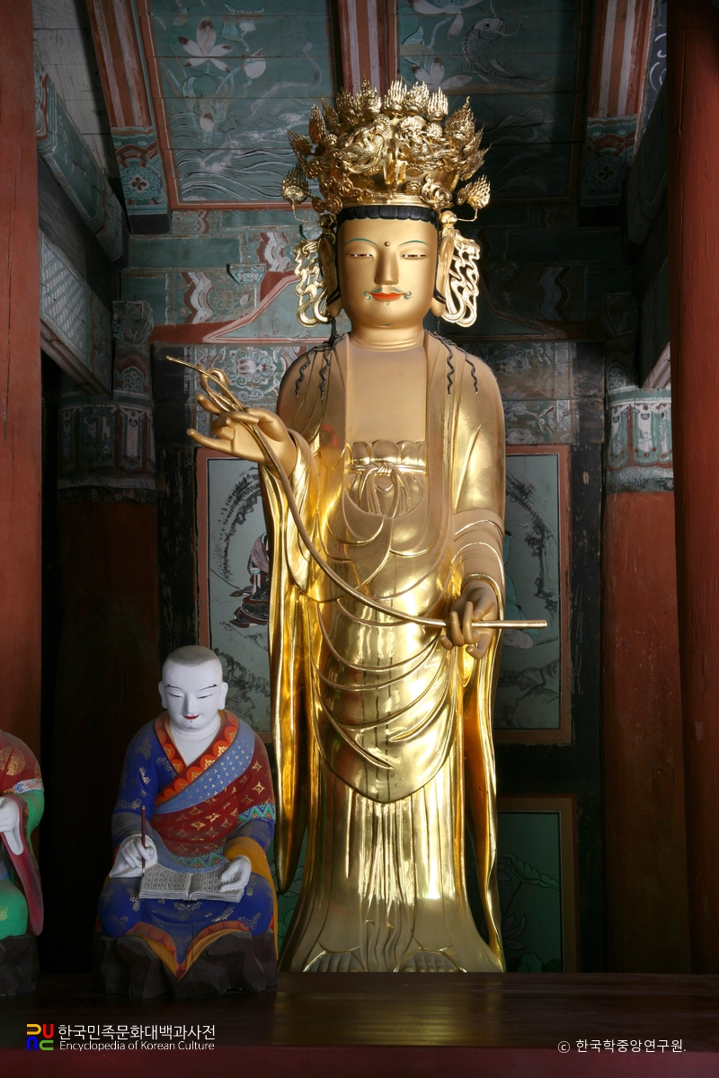 고창 선운사 영산전 목조삼존불상 / 협시보살