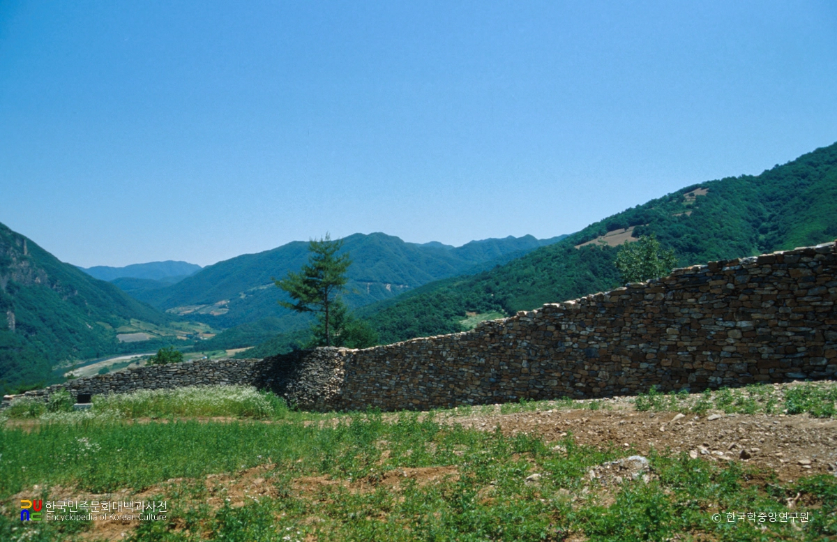 정선 고성리 산성 전경