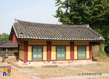 나주목 관아와 향교 중 향교 동무 정측면