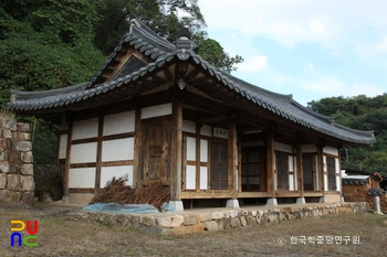 밀양 삼강서원 관리사