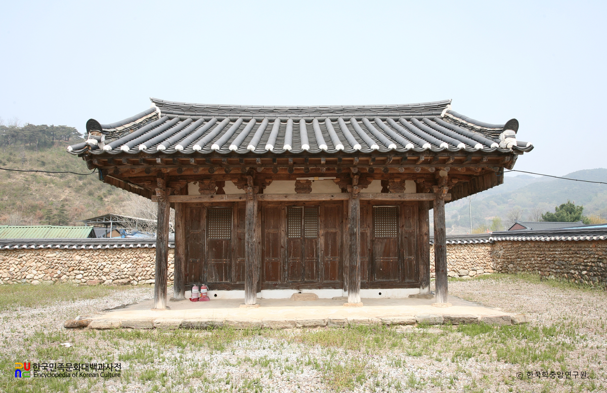 예천 상금곡리 추원재 및 사당 중 사당 정면